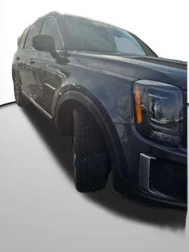 Photos of 2020 Kia Telluride S for sale in Auburn, WA at Bud Clary Auburn Volkswagen