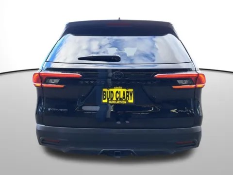More photos of 2024 Toyota Grand Highlander Hybrid XLE at Bud Clary Auburn Volkswagen, WA