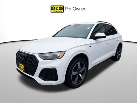 White 2023 Audi Q5 45 S line Premium for sale in Auburn, WA