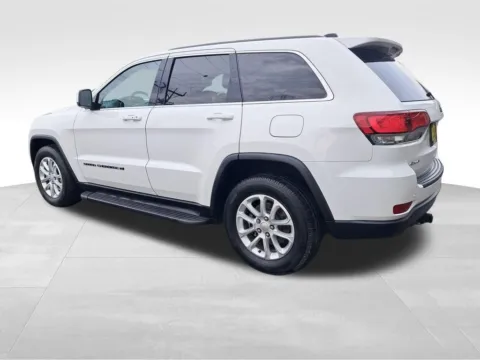 Another view of 2022 Jeep Grand Cherokee WK Laredo E for sale in Auburn, WA at Bud Clary Auburn Volkswagen