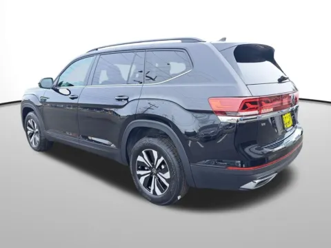 Another view of 2026 Volkswagen Atlas 2.0T SE for sale in Auburn, WA at Bud Clary Auburn Volkswagen