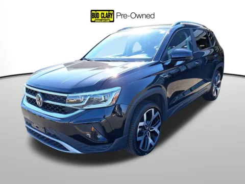 Black 2023 Volkswagen Taos 1.5T SEL for sale in Auburn, WA