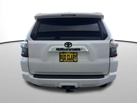 More photos of 2017 Toyota 4Runner at Bud Clary Auburn Volkswagen, WA