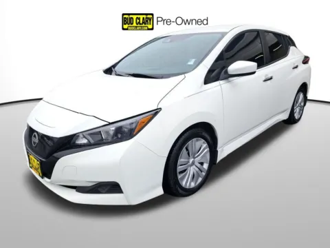 White 2023 Nissan Leaf S for sale in Auburn, WA