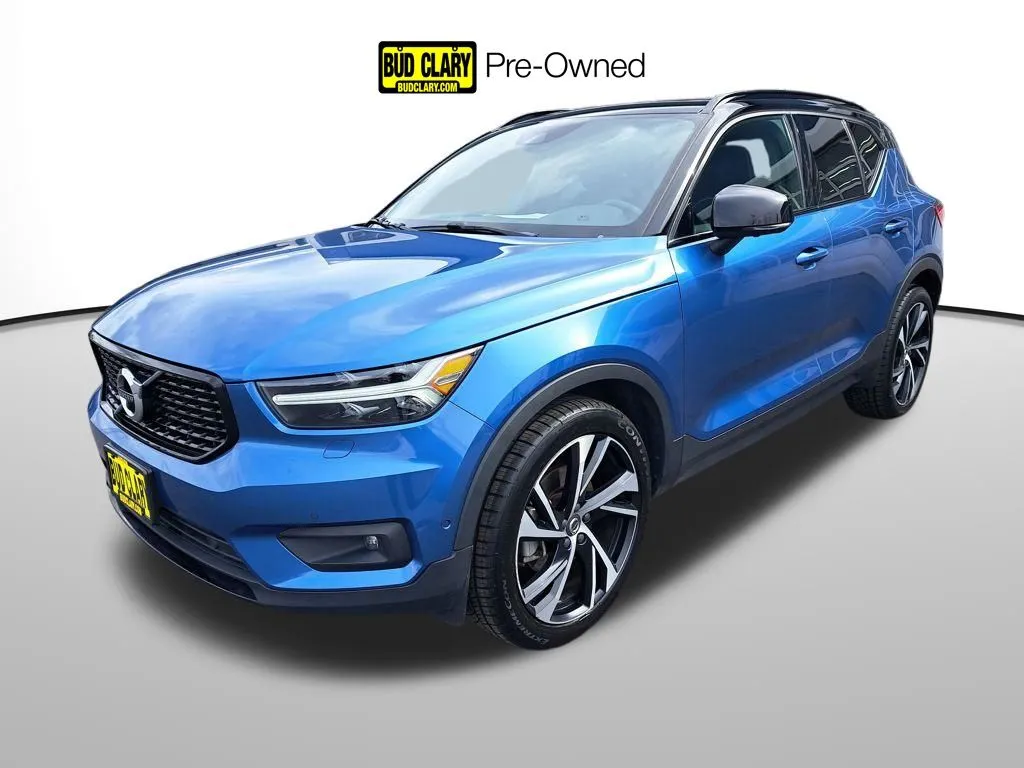 Blue 2021 Volvo XC40 R-Design for sale in Auburn, WA