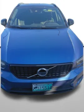 Another view of 2021 Volvo XC40 R-Design for sale in Auburn, WA at Bud Clary Auburn Volkswagen