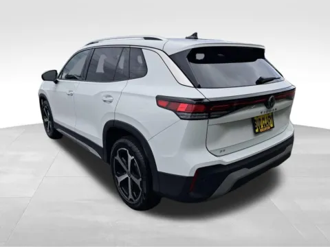 Another view of 2025 Volkswagen Tiguan 2.0T SE for sale in Auburn, WA at Bud Clary Auburn Volkswagen