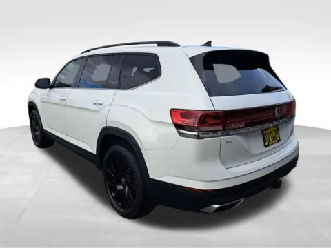 Another view of 2026 Volkswagen Atlas 2.0T SE w/Technology for sale in Auburn, WA at Bud Clary Auburn Volkswagen