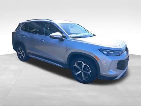 Another view of 2025 Volkswagen Tiguan 2.0T SE for sale in Auburn, WA at Bud Clary Auburn Volkswagen