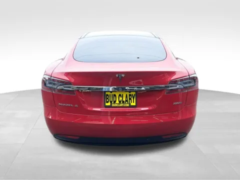More photos of 2018 Tesla Model S 75D at Bud Clary Auburn Volkswagen, WA