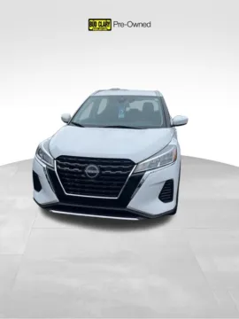 White 2023 Nissan Kicks SV for sale in Auburn, WA