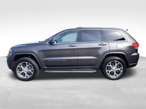 Photos of 2018 Jeep Grand Cherokee Limited for sale in Auburn, WA at Bud Clary Auburn Volkswagen