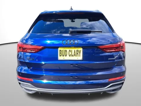More photos of 2023 Audi Q3 at Bud Clary Auburn Volkswagen, WA
