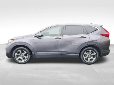 Photos of 2018 Honda CR-V EX for sale in Auburn, WA at Bud Clary Auburn Volkswagen