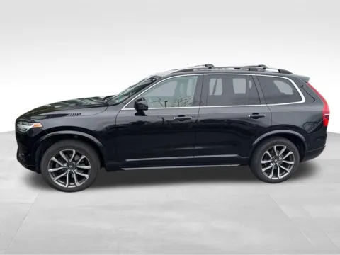 Photos of 2017 Volvo XC90 T6 Momentum for sale in Auburn, WA at Bud Clary Auburn Volkswagen