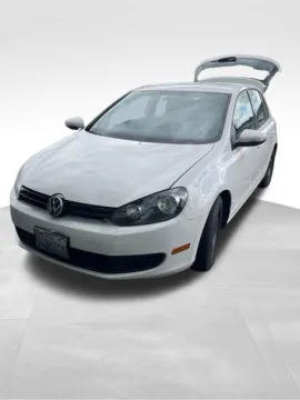 Photos of 2014 Volkswagen Golf 2.5L for sale in Auburn, WA at Bud Clary Auburn Volkswagen