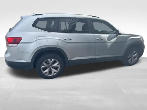 More photos of 2018 Volkswagen Atlas 3.6L V6 SE at Bud Clary Auburn Volkswagen, WA