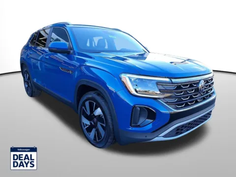 Another view of 2025 Volkswagen Atlas Cross Sport 2.0T SEL for sale in Auburn, WA at Auburn Volkswagen