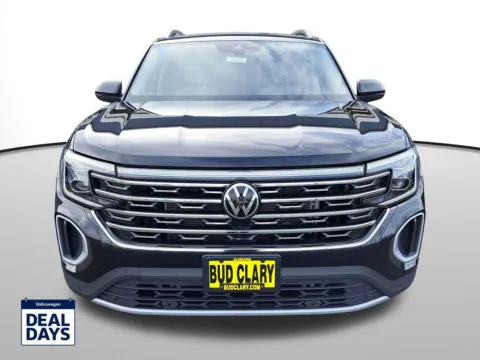 Photos of 2025 Volkswagen Atlas 2.0T SEL for sale in Auburn, WA at Auburn Volkswagen