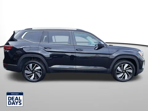 More photos of 2025 Volkswagen Atlas 2.0T SEL at Auburn Volkswagen, WA