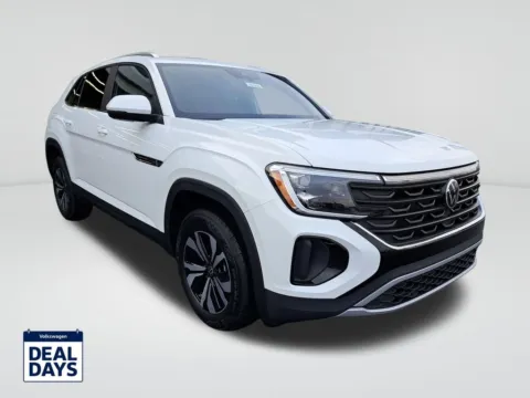 Another view of 2025 Volkswagen Atlas Cross Sport 2.0T SE for sale in Auburn, WA at Auburn Volkswagen