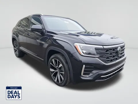 Another view of 2025 Volkswagen Atlas Cross Sport 2.0T SEL Premium R-Line for sale in Auburn, WA at Auburn Volkswagen