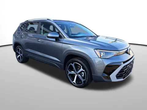 Another view of 2025 Volkswagen Taos 1.5T SEL for sale in Auburn, WA at Auburn Volkswagen