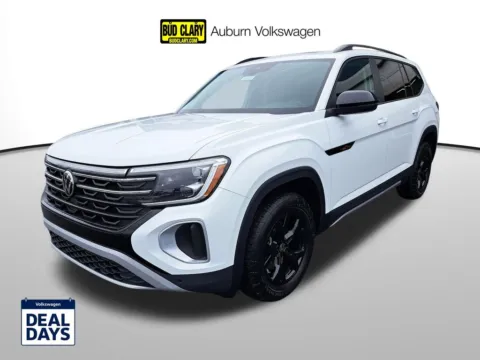 White 2025 Volkswagen Atlas 2.0T Peak Edition for sale in Auburn, WA