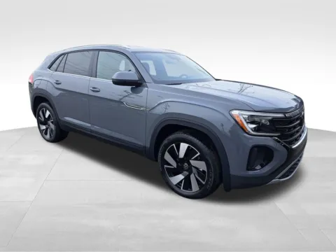 Another view of 2025 Volkswagen Atlas Cross Sport 2.0T SE w/Technology for sale in Auburn, WA at Bud Clary Auburn Volkswagen