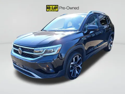 Black 2023 Volkswagen Taos 1.5T SEL for sale in Auburn, WA