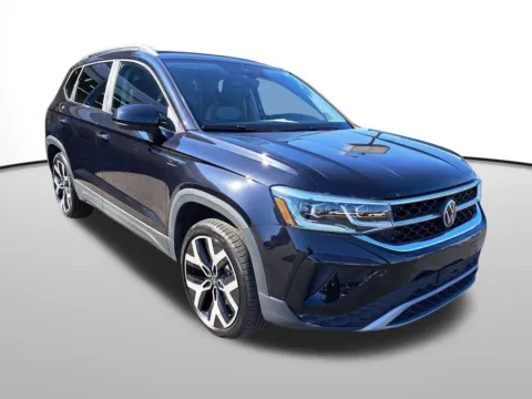 Another view of 2023 Volkswagen Taos 1.5T SEL for sale in Auburn, WA at Auburn Volkswagen