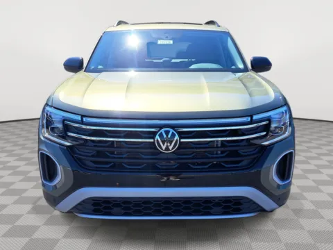 Another view of 2025 Volkswagen Atlas 2.0T Peak Edition for sale in Auburn, WA at Auburn Volkswagen