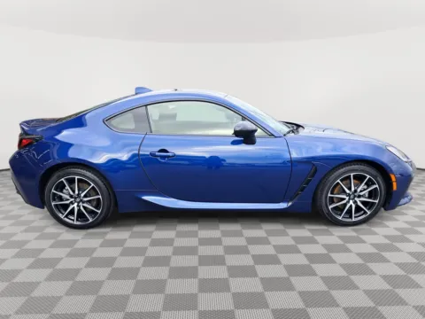 More photos of 2022 Toyota GR86 at Auburn Volkswagen, WA