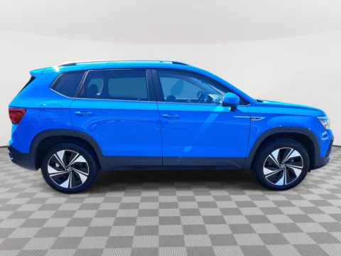 More photos of 2024 Volkswagen Taos SE at Auburn Volkswagen, WA