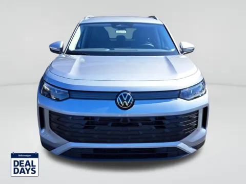 Photos of 2025 Volkswagen Tiguan 2.0T SE for sale in Auburn, WA at Auburn Volkswagen