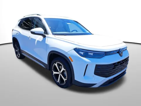 Another view of 2025 Volkswagen Tiguan 2.0T SE for sale in Auburn, WA at Auburn Volkswagen