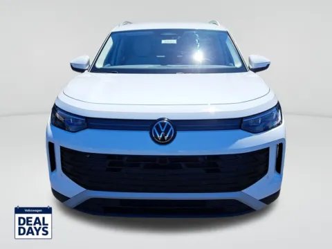 Photos of 2025 Volkswagen Tiguan 2.0T SE for sale in Auburn, WA at Auburn Volkswagen