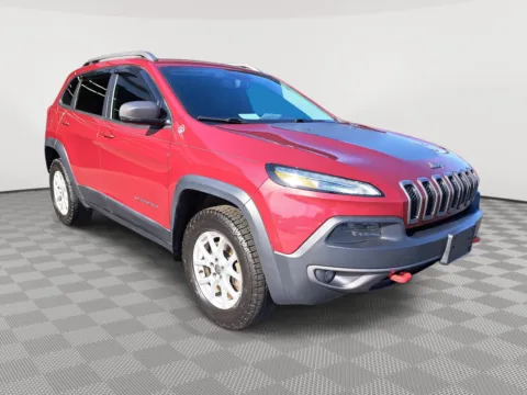 More photos of 2017 Jeep Cherokee Trailhawk L Plus at Auburn Volkswagen, WA
