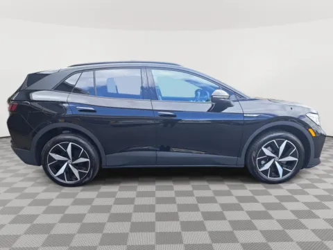 More photos of 2025 Volkswagen ID.4 Pro S at Auburn Volkswagen, WA