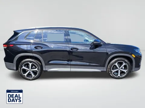 More photos of 2025 Volkswagen Tiguan 2.0T SE at Auburn Volkswagen, WA