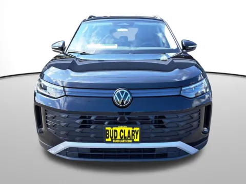 Photos of 2025 Volkswagen Tiguan 2.0T SE for sale in Auburn, WA at Auburn Volkswagen