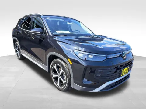 Another view of 2025 Volkswagen Tiguan 2.0T SE for sale in Auburn, WA at Bud Clary Auburn Volkswagen