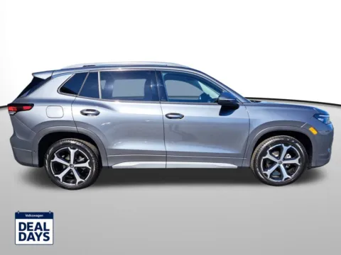 More photos of 2025 Volkswagen Tiguan 2.0T SE at Auburn Volkswagen, WA