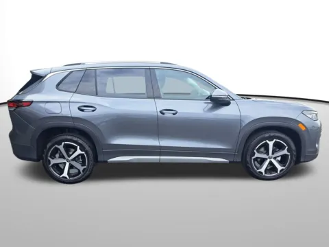 More photos of 2025 Volkswagen Tiguan 2.0T SE at Auburn Volkswagen, WA