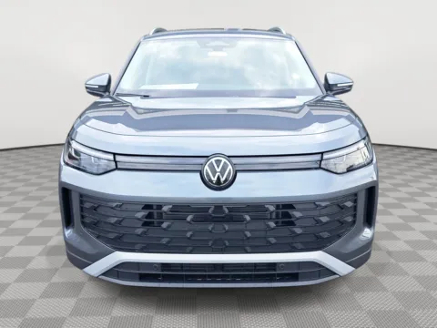 Another view of 2025 Volkswagen Tiguan SE for sale in Auburn, WA at Auburn Volkswagen