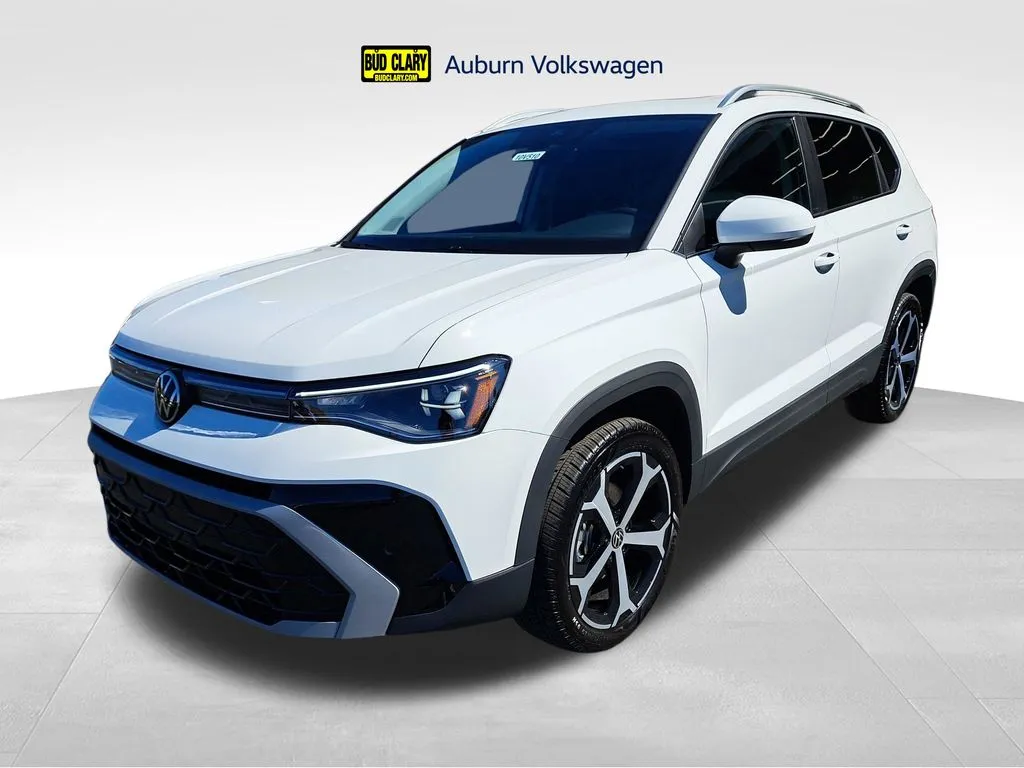White 2025 Volkswagen Taos 1.5T SEL for sale in Auburn, WA