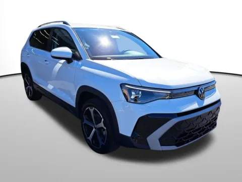 Another view of 2025 Volkswagen Taos 1.5T SEL for sale in Auburn, WA at Auburn Volkswagen