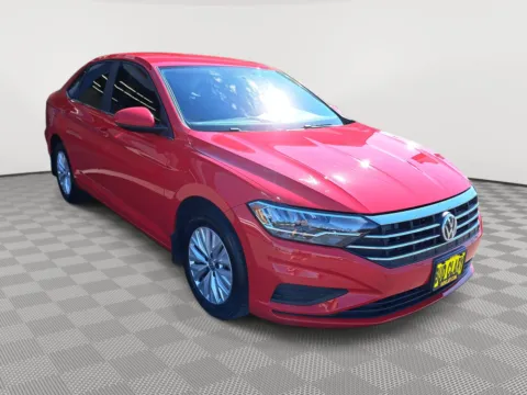 More photos of 2019 Volkswagen Jetta at Auburn Volkswagen, WA