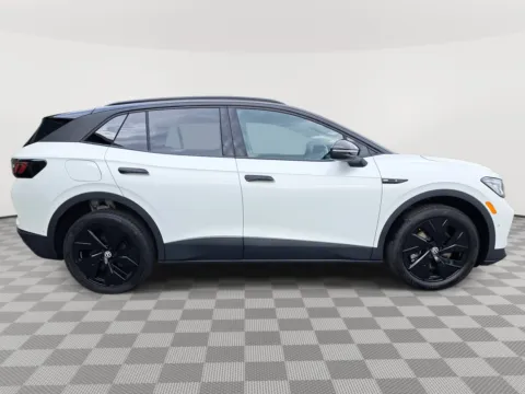 More photos of 2025 Volkswagen ID.4 Pro S Plus at Auburn Volkswagen, WA