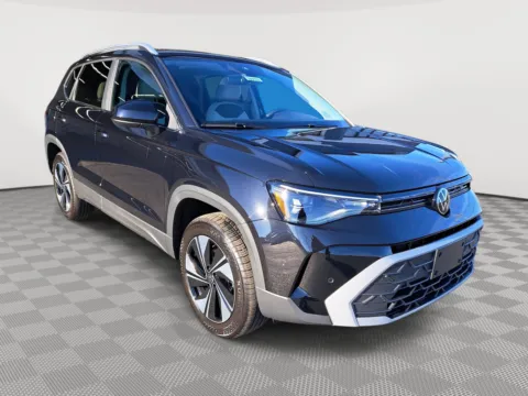 More photos of 2025 Volkswagen Taos SE at Auburn Volkswagen, WA